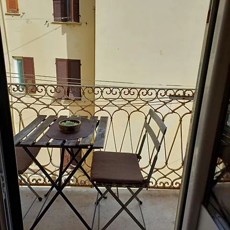 Bed and breakfast Marina's House La Spezia