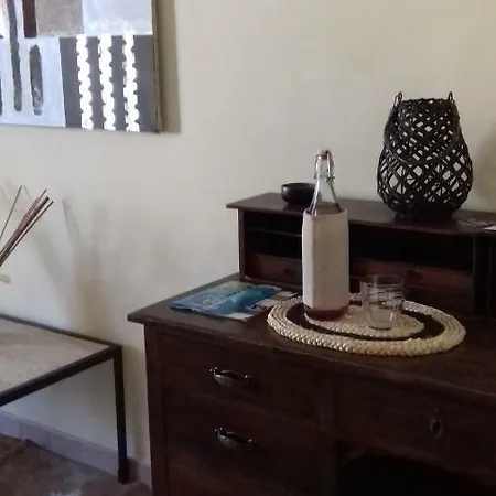 Marina's House Couette-café *